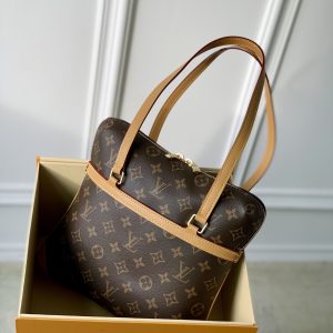 Louis Vuitton Vintage Coussin Bag-26×27CM - Image 9