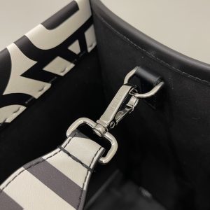 Fendi Sunshine Tote-31x17x35CM - Image 7