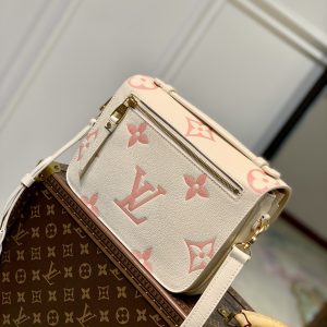 Louis Vuitton Pochette Metis Handbags-25*19*7CM - Image 3
