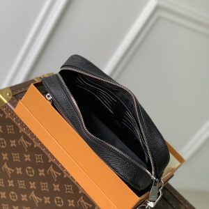 Louis Vuitton Pochette Kasai -25 x 15.5 x 6.5 CM - Image 8