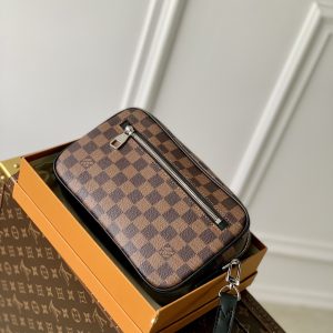 Louis Vuitton Pochette Kasai -25 x 15.5 x 6.5 CM - Image 1