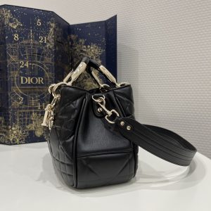 Diro 95-22 Top Handbags-25*10*16CM - Image 5