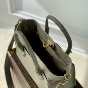 Louis Vuitton On My Side Tote Bag-25*20*12CM - Image 8