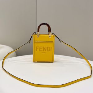 Fendi Mini Tote Bag-13*18*6.5CM - Image 3