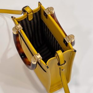 Fendi Mini Tote Bag-13*18*6.5CM - Image 9