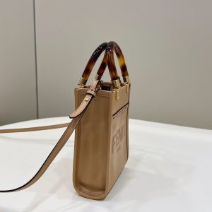 Fendi Mini Tote Bag-13*18*6.5CM - Image 5