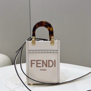 Fendi Mini Tote Bag-13*18*6.5CM - Image 1