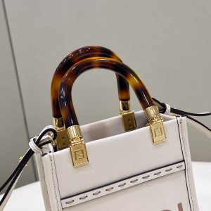 Fendi Mini Tote Bag-13*18*6.5CM - Image 3