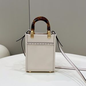 Fendi Mini Tote Bag-13*18*6.5CM - Image 7