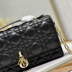 Lady Diro Bag-21 x 11.5 x 4.5cCM - Image 4