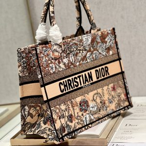 Diro Book Tote - Image 3