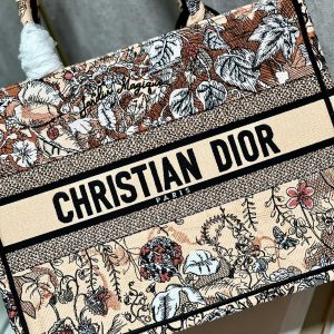 Diro Book Tote - Image 7