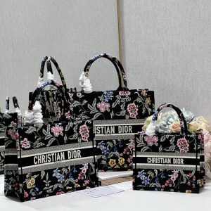 Diro Book Tote