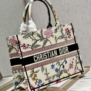 Diro Book Tote - Image 3