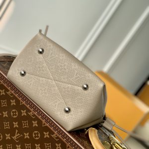 Louis Vuitton Bella Tote Bag-M57201-19*22*14CM - Image 4
