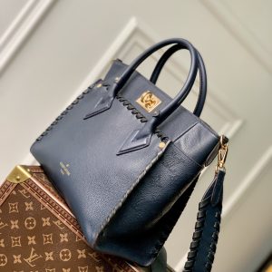 Louis Vuitton On My Side Tote Bag-M21569-30.5*24.5*14CM - Image 3