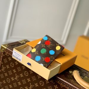 Louis Vuitton Wallet-10.0 x 14.0 x 2.5CM - Image 1