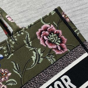 Diro Book Tote - Image 4