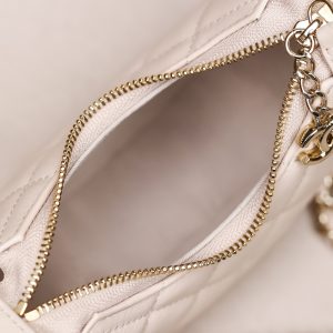 Ch@nel 23SS Moon Bag-16*10/22*14CM - Image 9