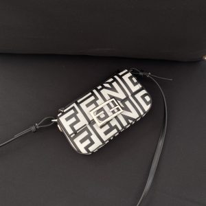 FendI Baguette Bag-19×14×4CM