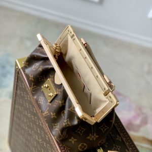 Louis Vuitton M46544 Monogram Clutch -28*14*10CM - Image 8
