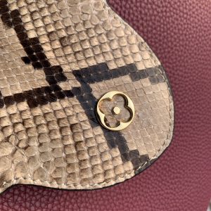 Louis Vuitton Capucines Bag-31.5*20*11CM - Image 6