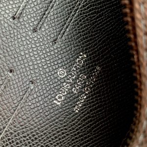 Louis Vuitton Pochette Kasai -25 x 15.5 x 6.5 CM - Image 9