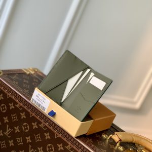 Louis Vuitton Aerogram Wallet-8 x 11 x 1CM - Image 5