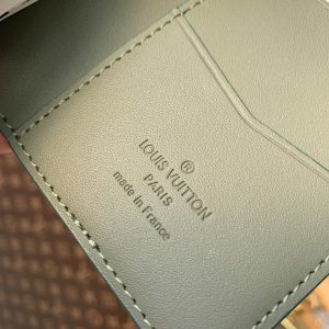 Louis Vuitton Aerogram Wallet-8 x 11 x 1CM - Image 6