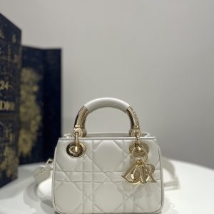 Diro 95-22 Top Handbags-19*8*13CM - Image 1