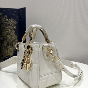 Diro 95-22 Top Handbags-19*8*13CM - Image 5