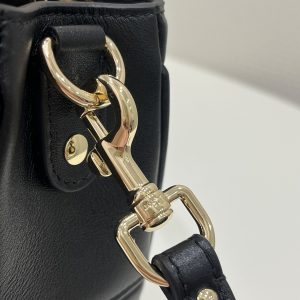 Diro 95-22 Top Handbags-19*8*13CM - Image 3