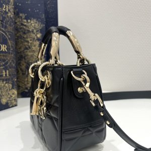 Diro 95-22 Top Handbags-19*8*13CM - Image 5