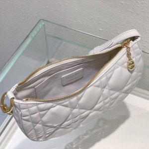 Diro CD Lounge Bag-26 x 15 x 5.5CM - Image 8