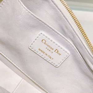 Diro CD Lounge Bag-26 x 15 x 5.5CM - Image 9