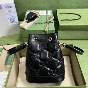 Gucci GG Matelassé Bucket Bag-17*20*10CM - Image 3