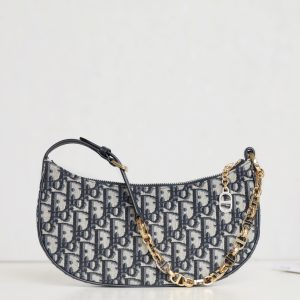 Diro CD Lounge Bag-26 x 15 x 5.5 CM - Image 1