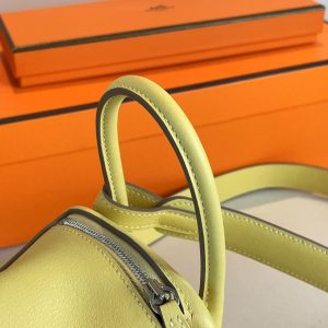 Hermes Lindy 19-Togo Leather-19CM - Image 2