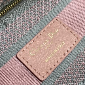 Lady Diro Handle Bag-24×20×11CM - Image 9