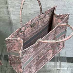 Diro Book Tote - Image 9
