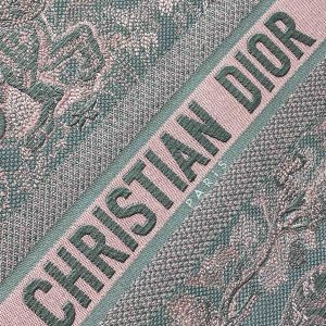 Diro Book Tote - Image 3