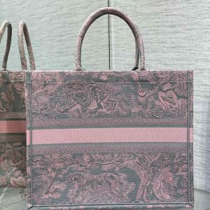Diro Book Tote - Image 4