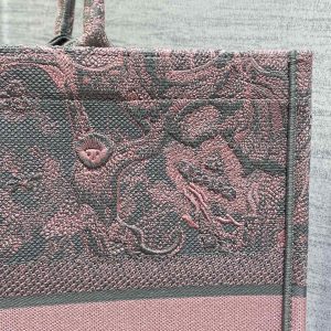 Diro Book Tote - Image 5