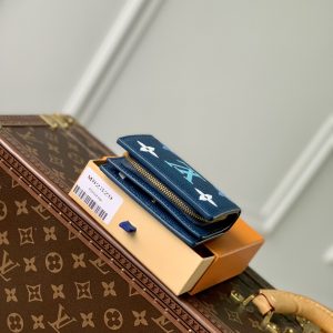 Louis Vuitton Cléa Wallet-11*8.5*3.5CM - Image 2