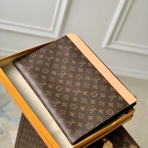 Louis Vuitton Pochette Jour-M82540-35 x 25 x 2.8CM - Image 1