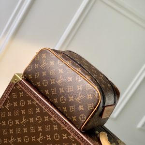 Louis Vuitton Dopu Cosmetic bag-M46696-28x15x16.5CM