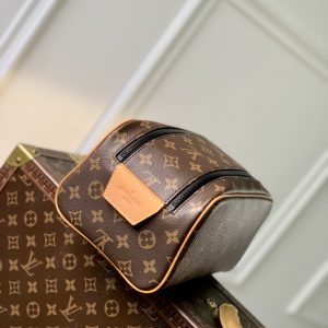 Louis Vuitton Dopu Cosmetic bag-M46696-28x15x16.5CM - Image 2
