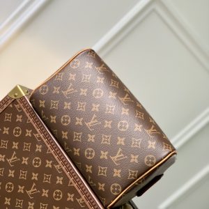 Louis Vuitton Dopu Cosmetic bag-M46696-28x15x16.5CM - Image 5