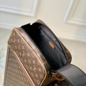 Louis Vuitton Dopu Cosmetic bag-M46696-28x15x16.5CM - Image 8
