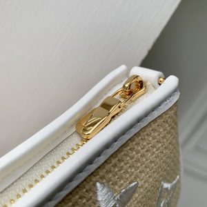 Louis Vuitton Mini Pochette Accessories-15.5 x 10.5 x 4CM - Image 5